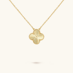 Goldkette mit Kleeblattmotiv