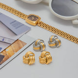 Avielle Chunky Gold Knot Ohrringe